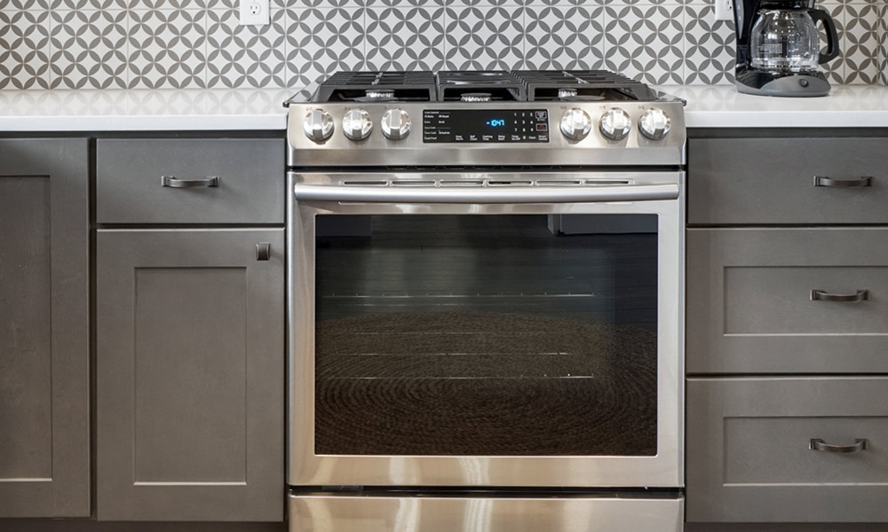 Oven