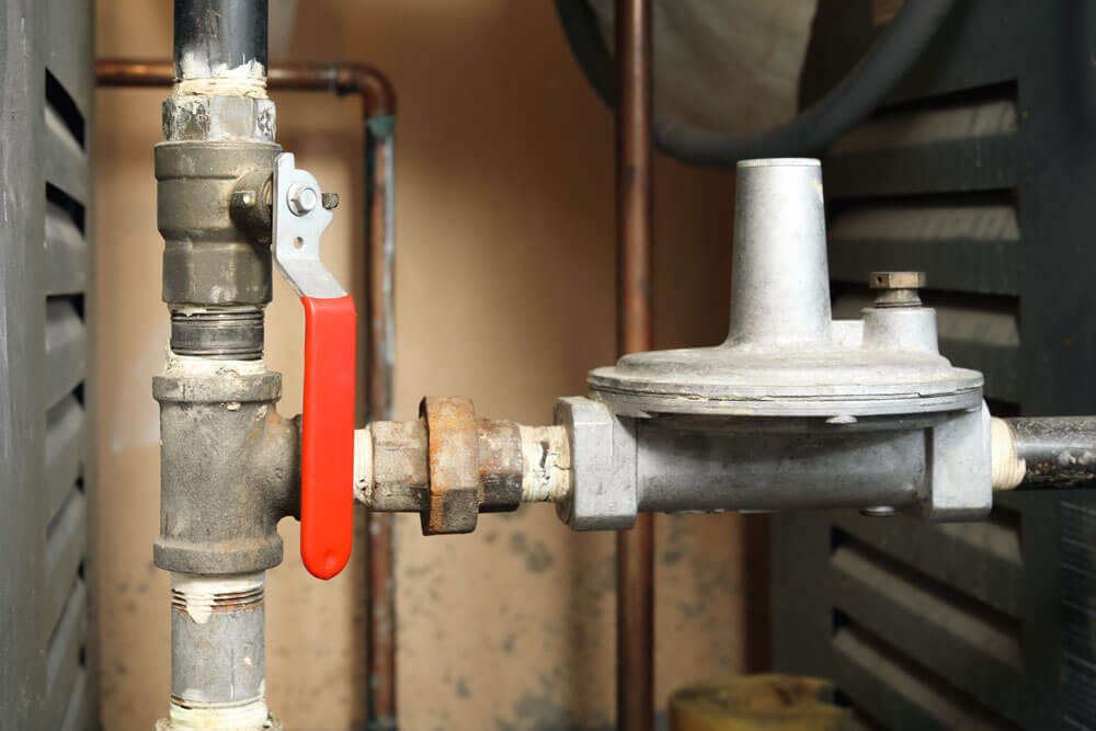Pressure regulator